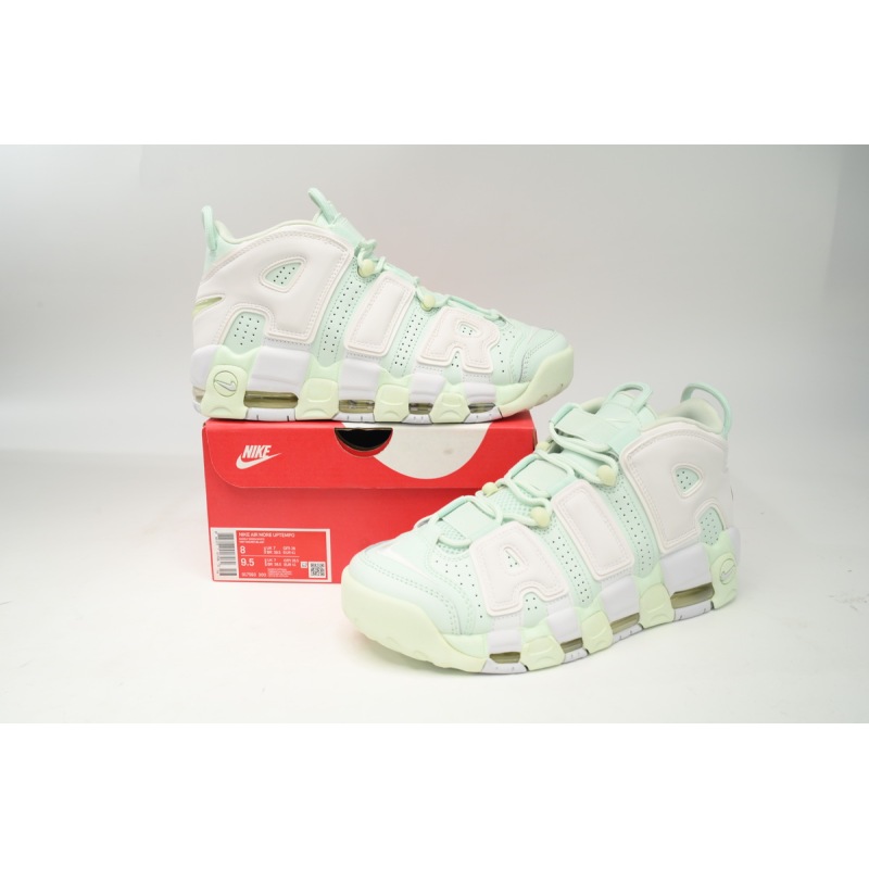 EM Sneakers Nike Air More Uptempo Barley Green