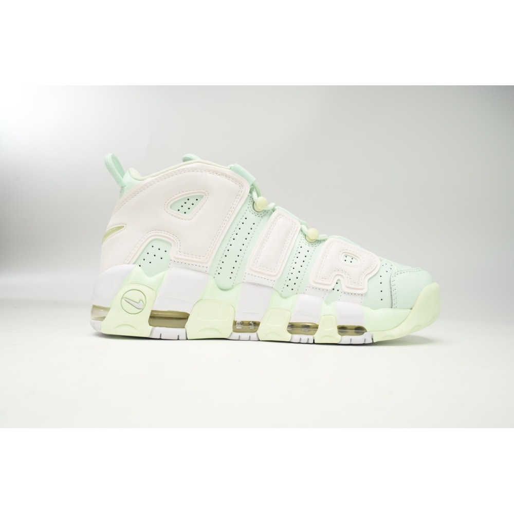 EM Sneakers Nike Air More Uptempo Barley Green