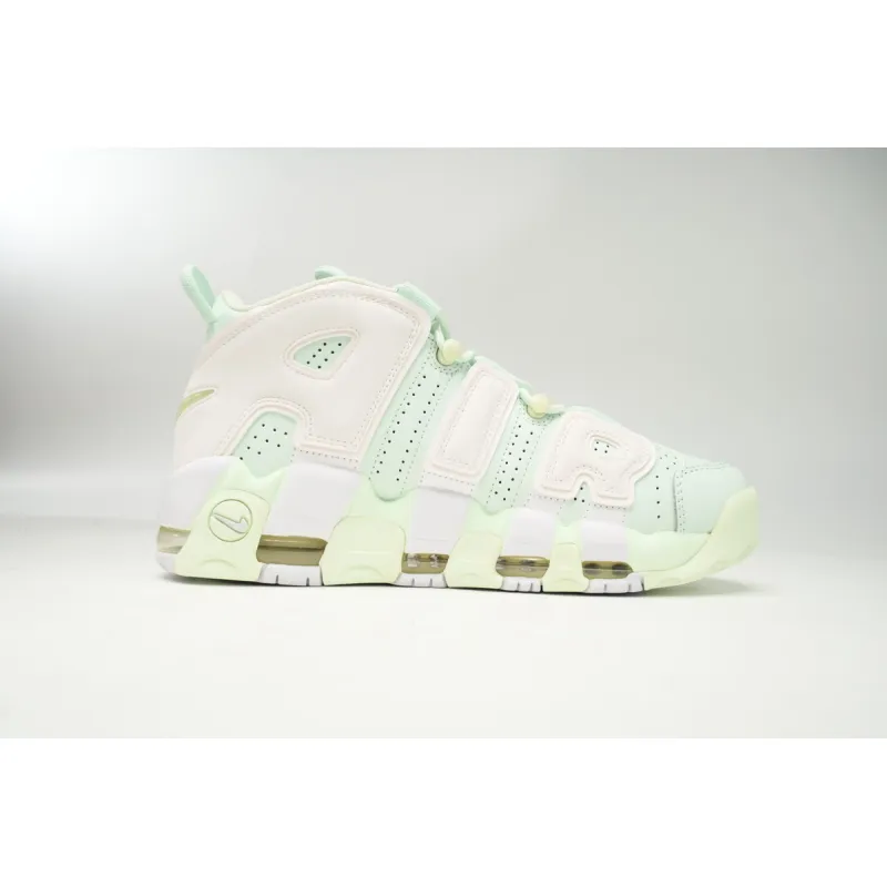 EM Sneakers Nike Air More Uptempo Barley Green