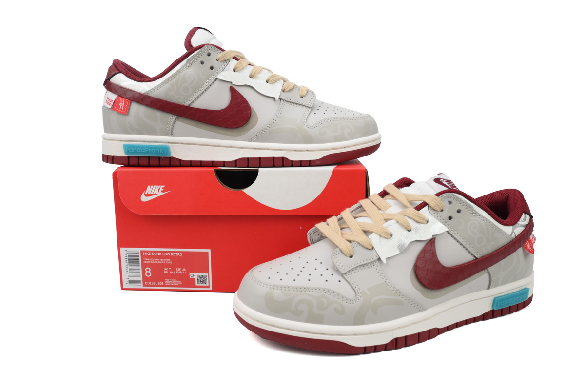 EM Sneakers Nike Dunk Low Spring
