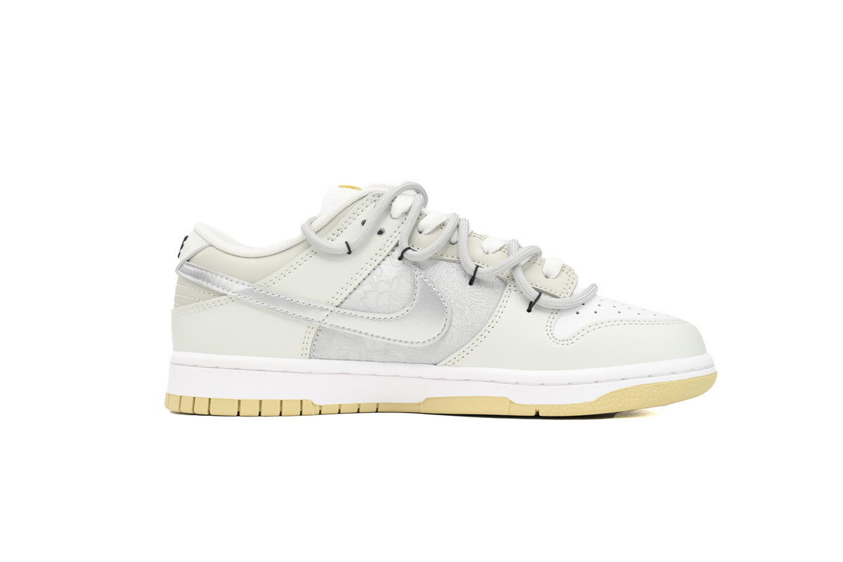 EM Sneakers Nike Dunk Low Yinlong