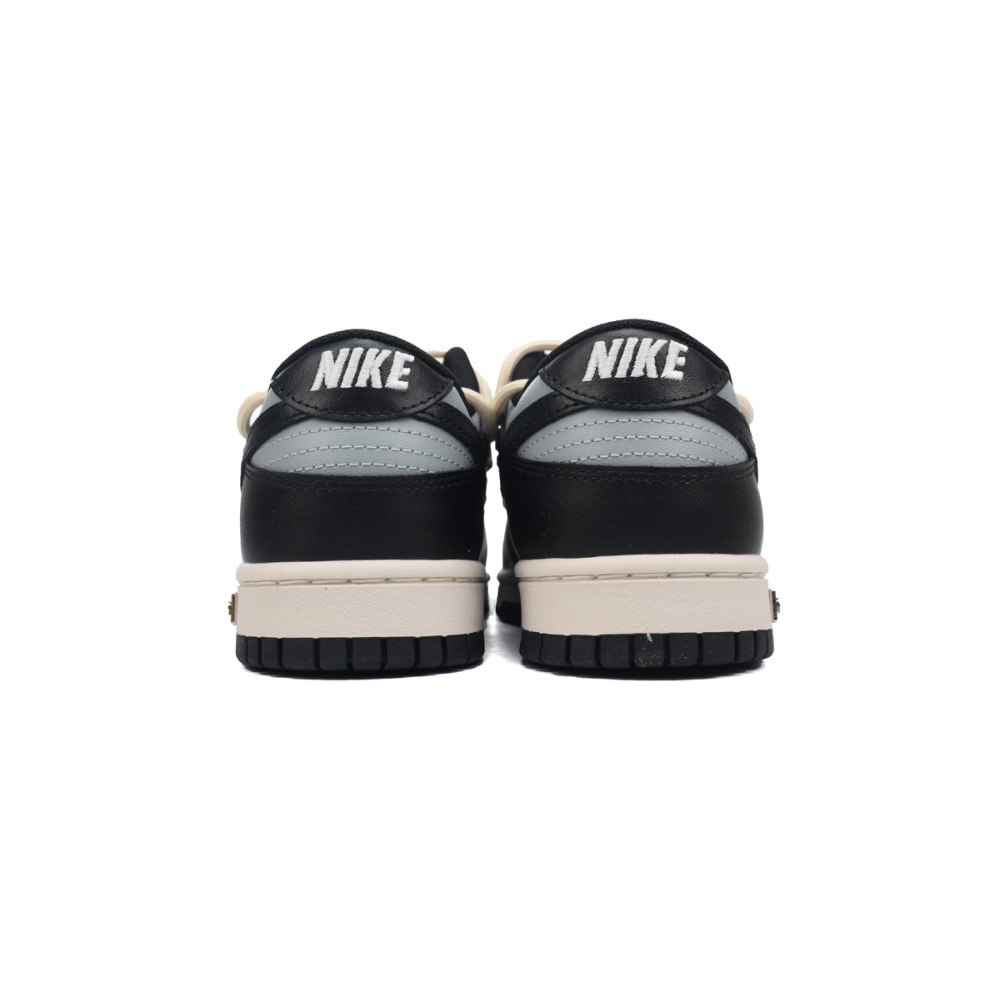 EM Sneakers Nike Dunk Low Black White
