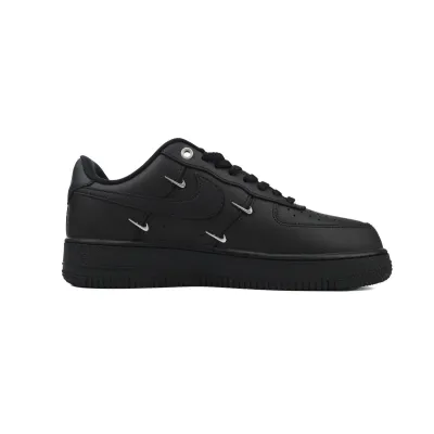 EM Sneakers Nike Air Force 1 Low Black Silver Mini Swoosh 02
