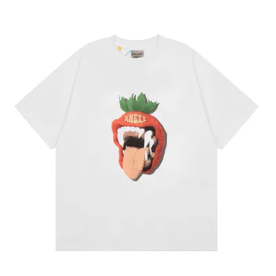 EM Sneakers  Gallery Dept T-Shirts - GDT009 01