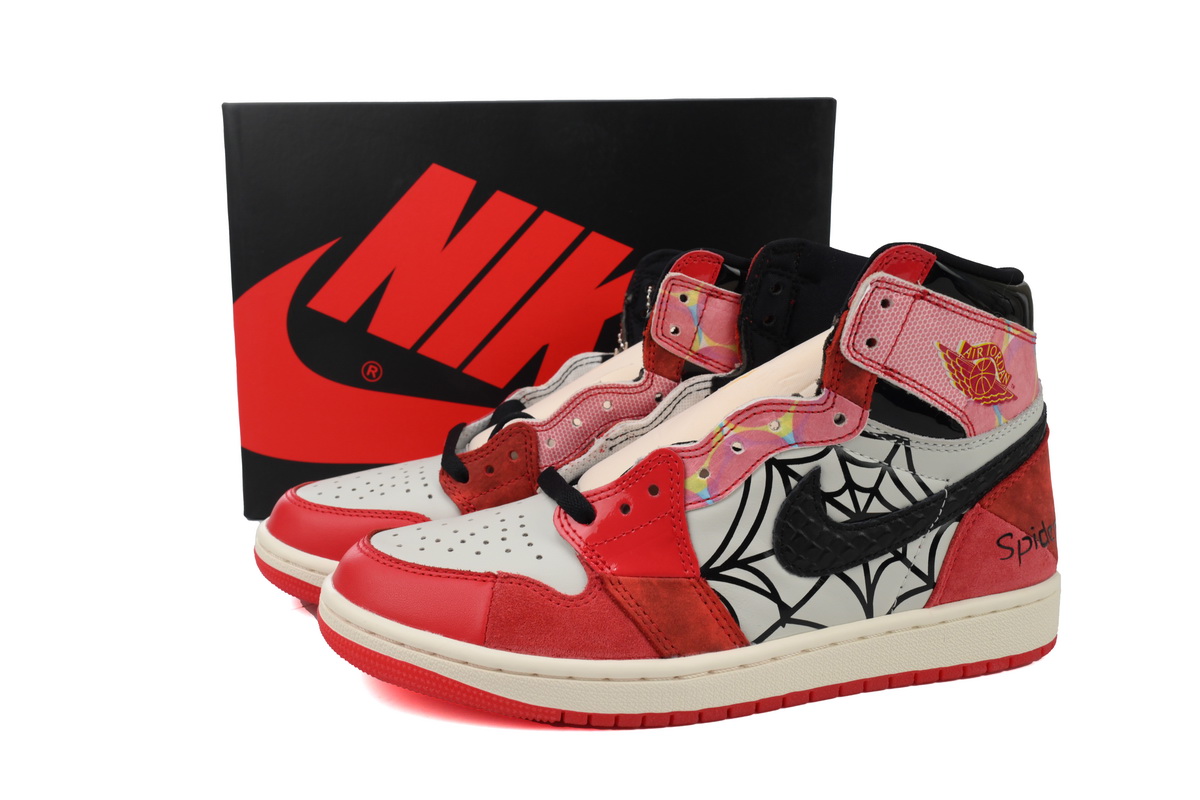 EM Sneakers Air Jordan 1 Retro High x Marvel  OG Next Chapter