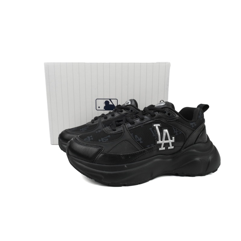 EM Sneakers  MLB Fast Ball Classic Monogram New York Yankees Sneakers