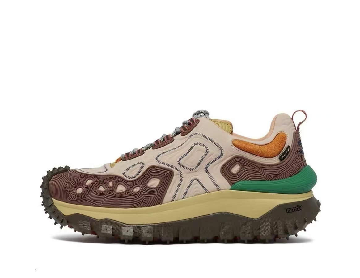 EM Sneakers Moncler Trailgrip Fluorescent Ant Nest Rice Brown Gree