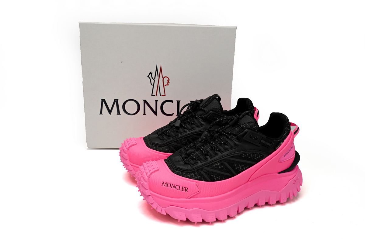 EM Sneakers Moncler Trailgrip Fluorescent Black Black Powder