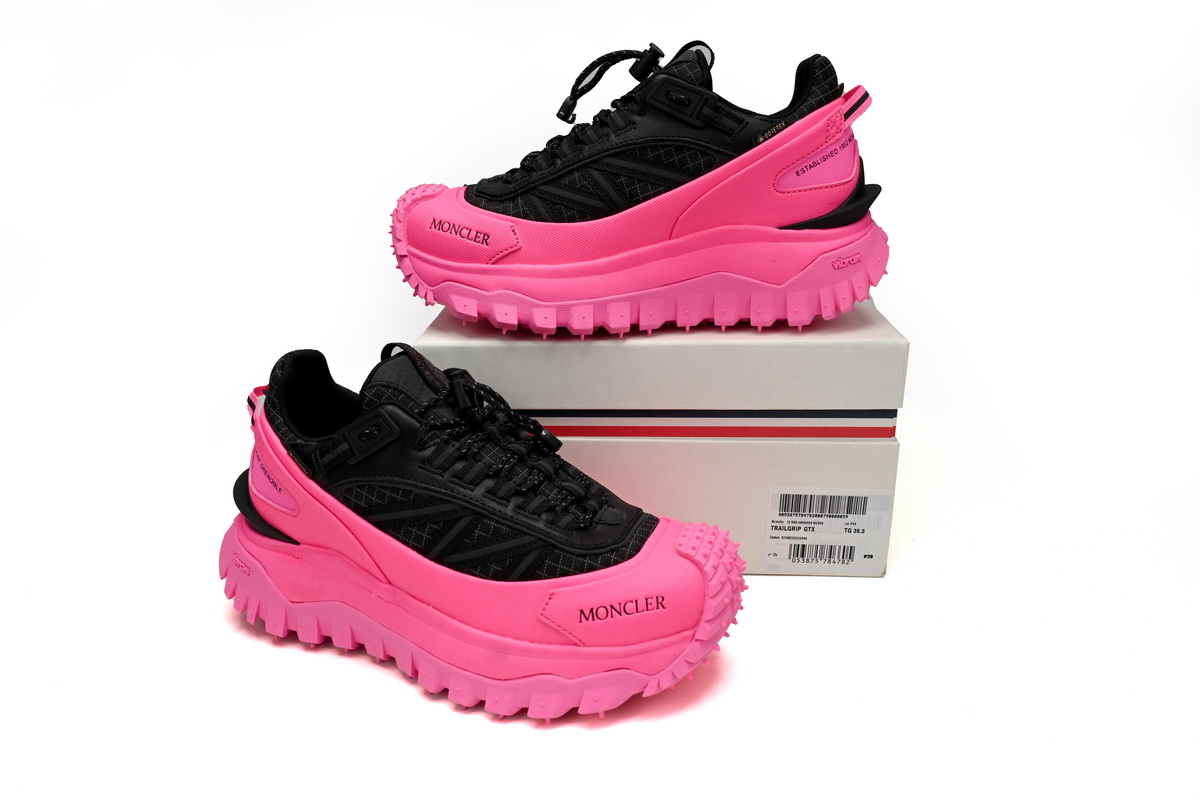 EM Sneakers Moncler Trailgrip Fluorescent Black Black Powder