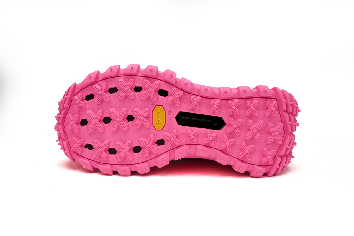 EM Sneakers Moncler Trailgrip Fluorescent Black Black Powder