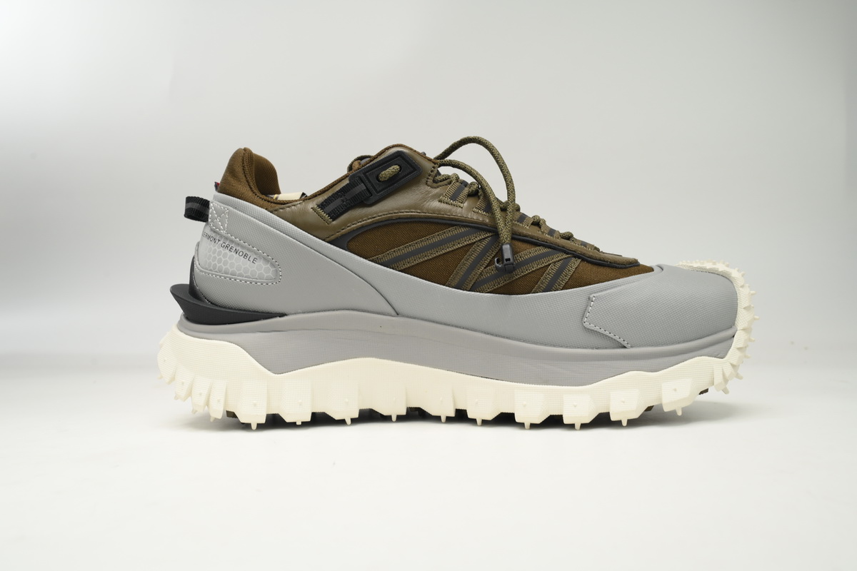 EM Sneakers Moncler Trailgrip Fluorescent Black White Gray Khaki