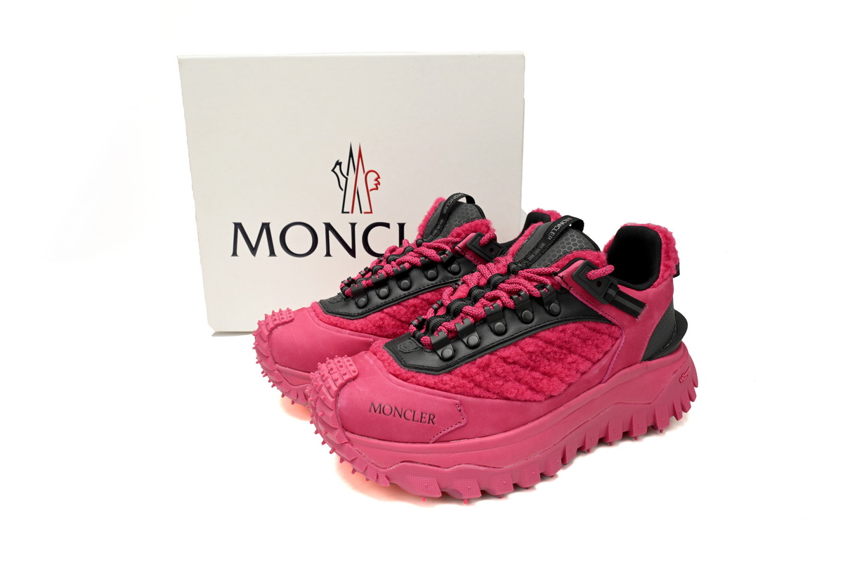 EM Sneakers Moncler Trailgrip Fluorescent Black Black Velvet Powde