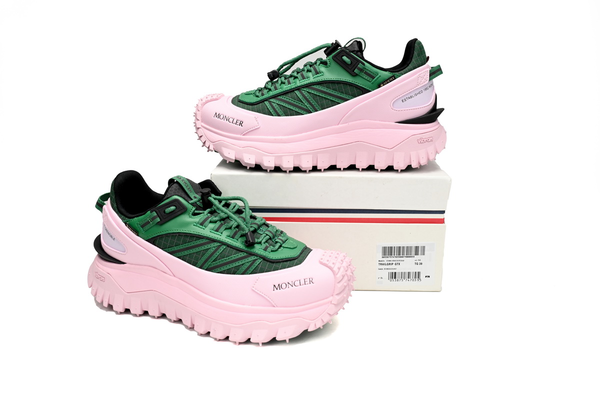EM Sneakers Moncler Trailgrip Fluorescent Black Green Powder