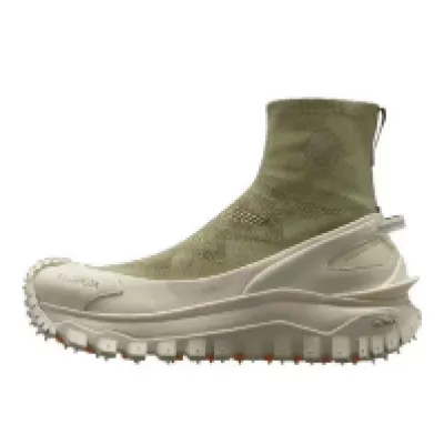 EM Sneakers Moncler Trailgrip Leather Black Beige green 01