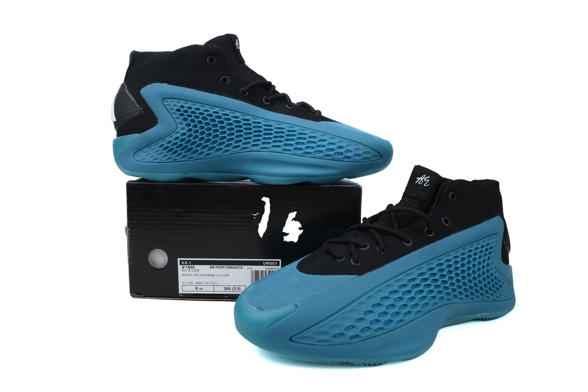 EM Sneakers adidas AE 1 New Wave