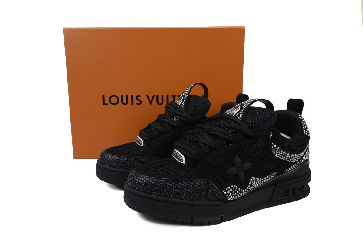 EM Sneakers Louis Vuitton LV Skate Sneaker Black with Diamonds