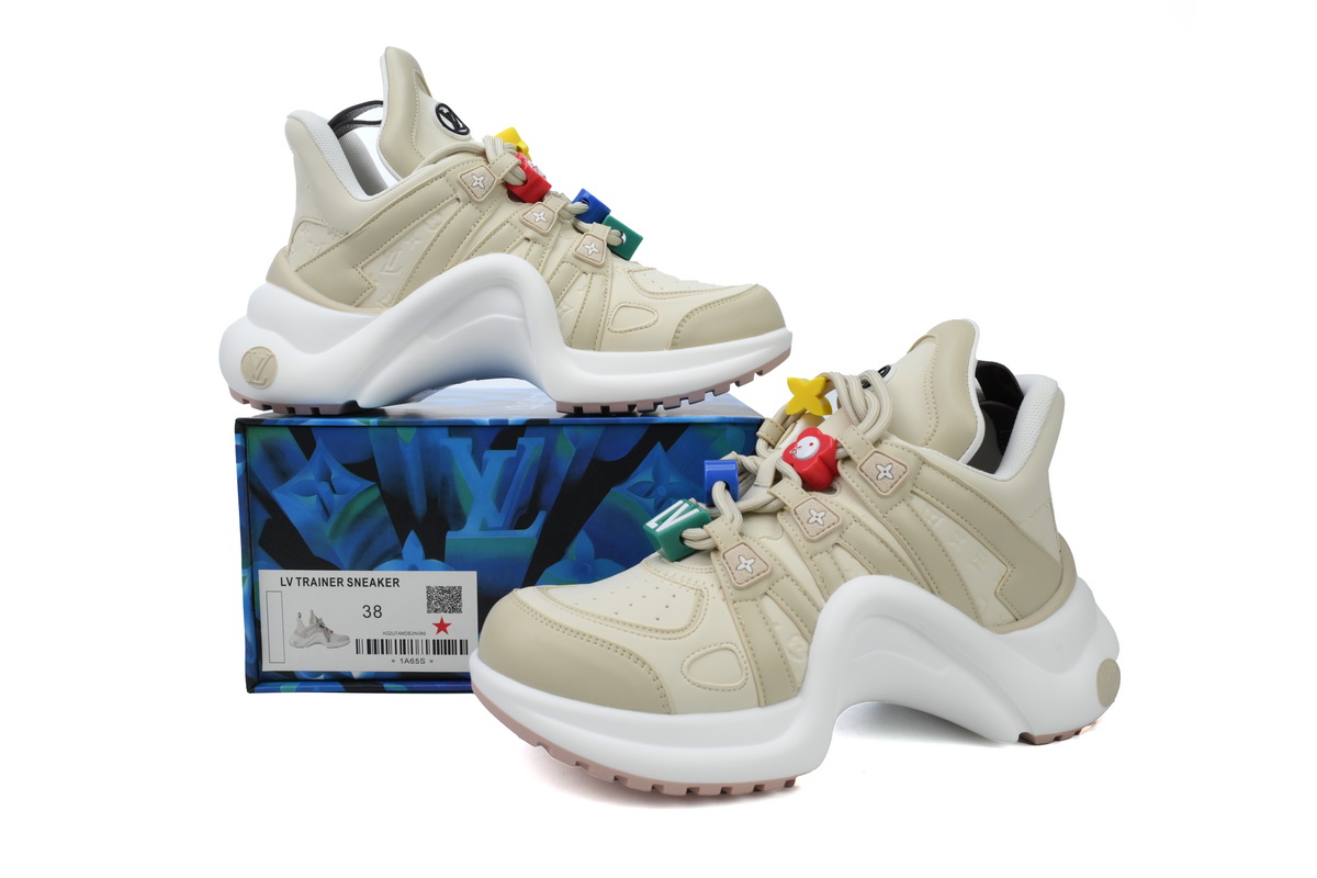 EM Sneakers Louis Vuitton Archlight Sneakers Khaki