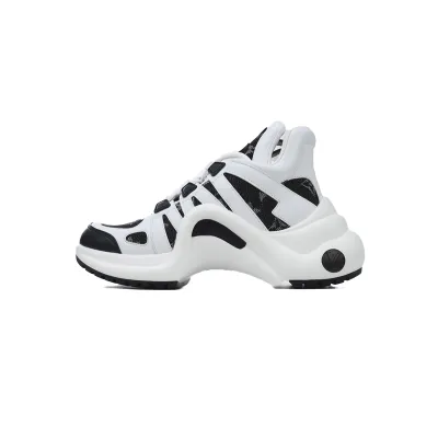EM Sneakers Louis Vuitton Archlight Sneakers Black Jeans 01
