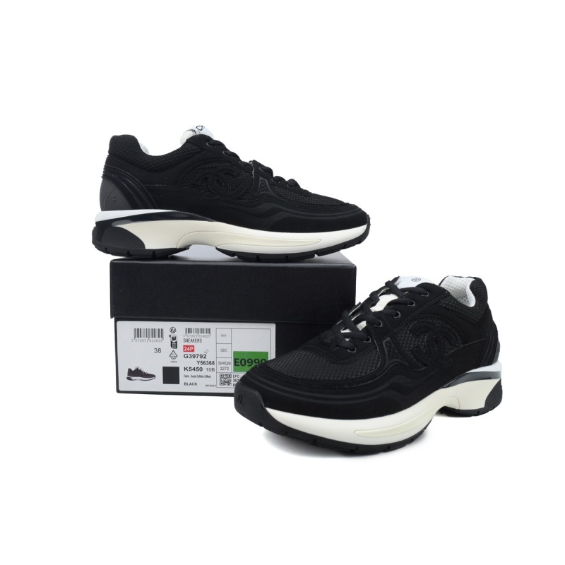 EM Sneakers Chanel Low Top Trainer Black and White