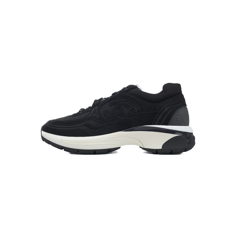 EM Sneakers Chanel Low Top Trainer Black and White