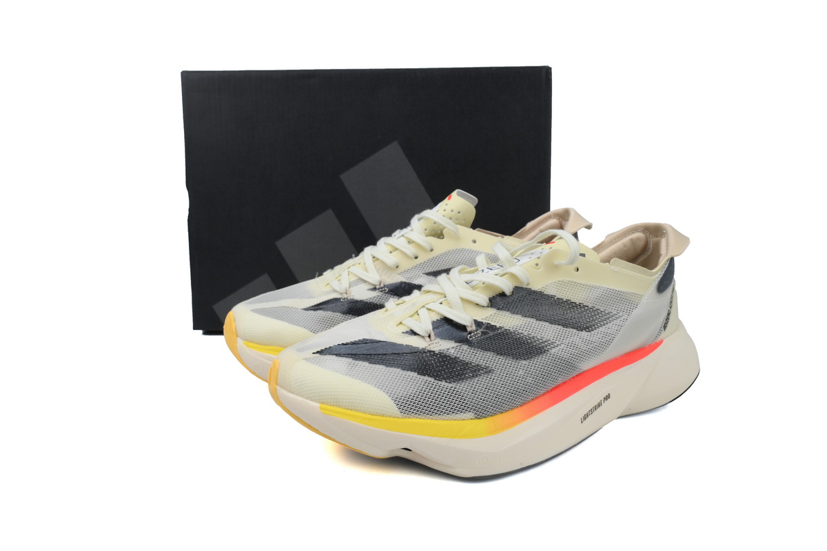 EM Sneakers adidas Adizero Adios Pro 3 Ivory Core Black Crystal Sand