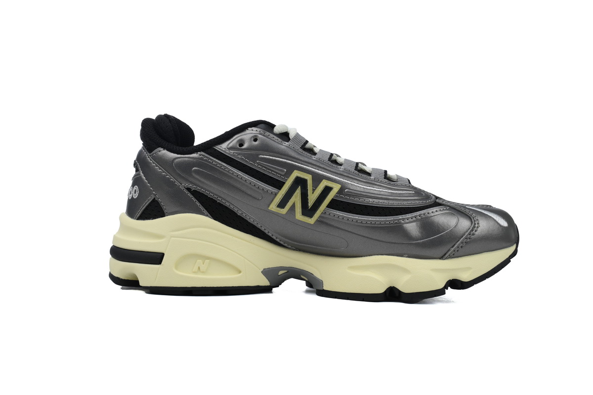 EM Sneakers New Balance 1000 Silver Metallic