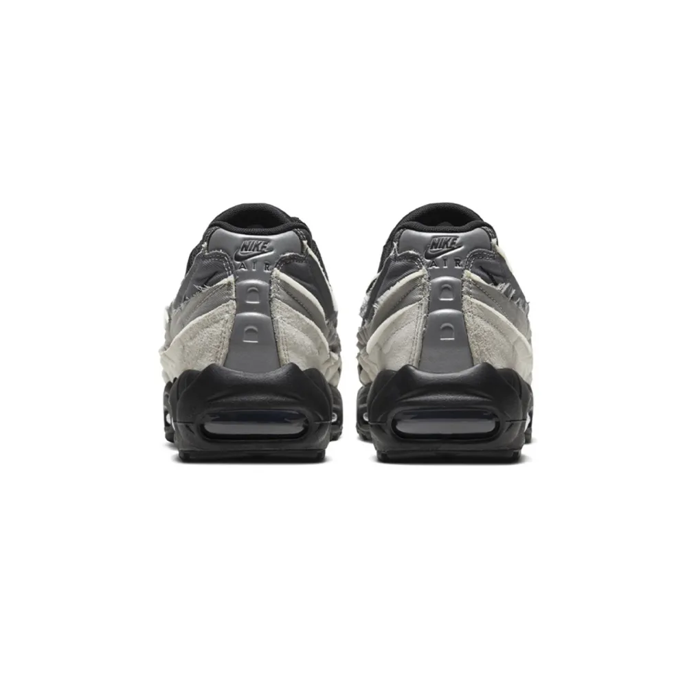 EM Sneakers Amax 95 White and Black