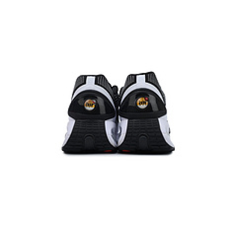 EM Sneakers Air Max DN 'Black and White'