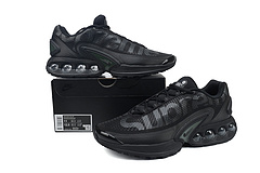 EM Sneakers Supreme x Nike Air Max DN 'Black Galactic Jade'