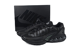 EM Sneakers Supreme x Nike Air Max DN 'Black Galactic Jade'