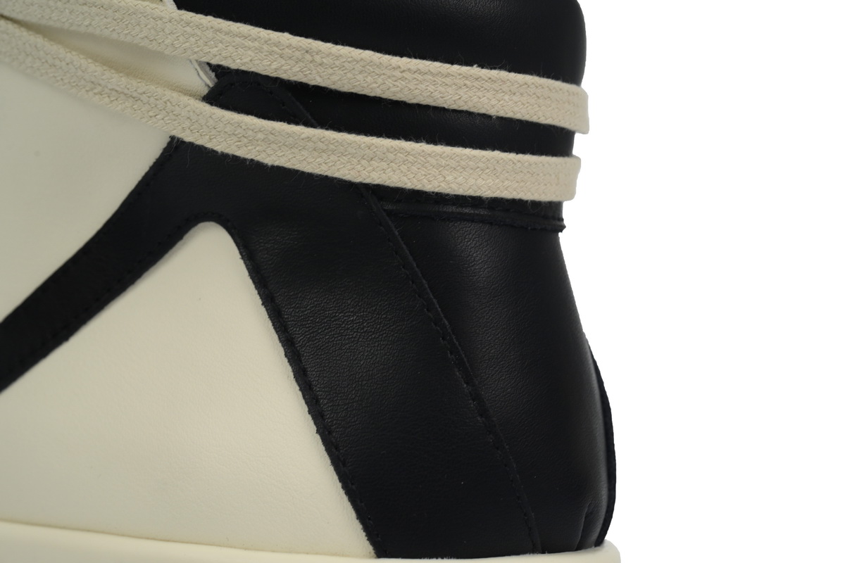 EM Sneaskers Rick Owens Luxor Geobasket High Milk Black