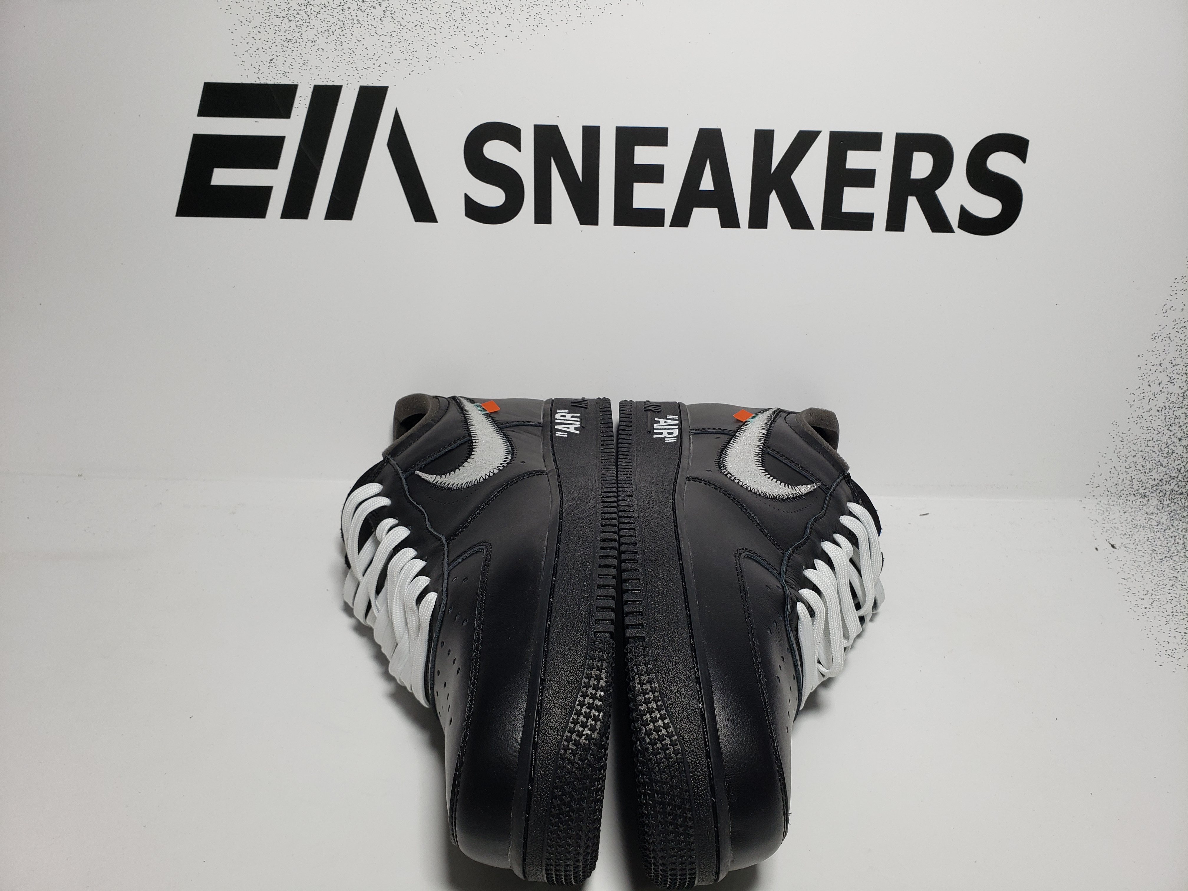 EM Sneakers Nike Air Force 1 Low '07 Off-White MOMA