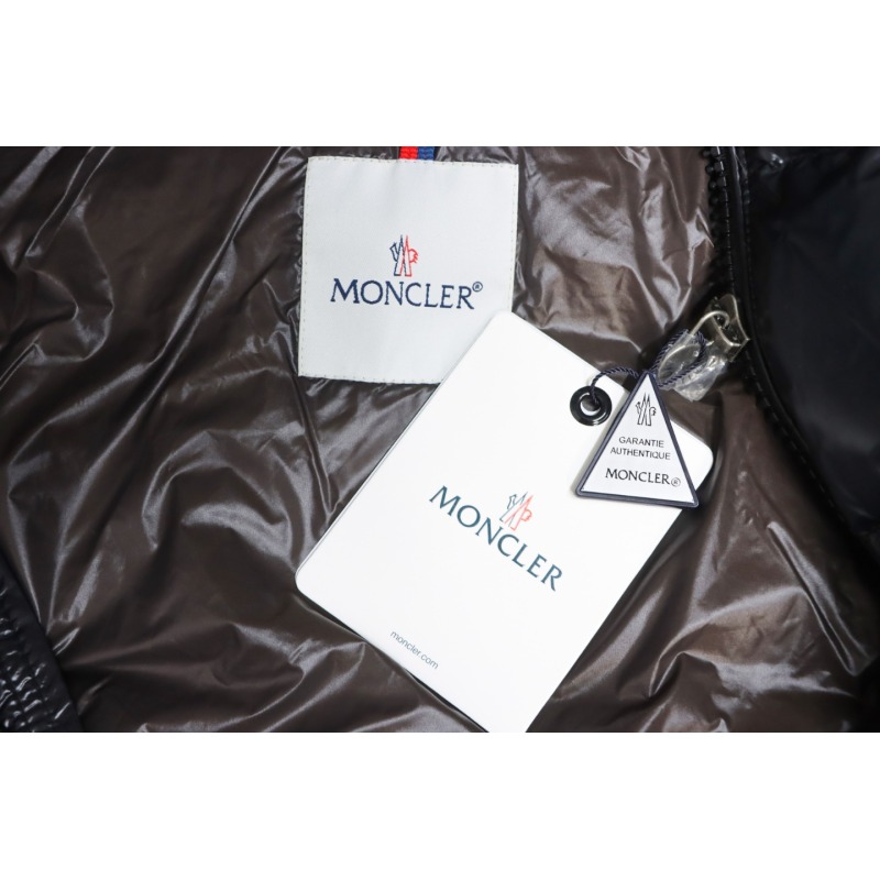 EM Sneakers Moncler Enfant NewMaya Puffer Jacket Black