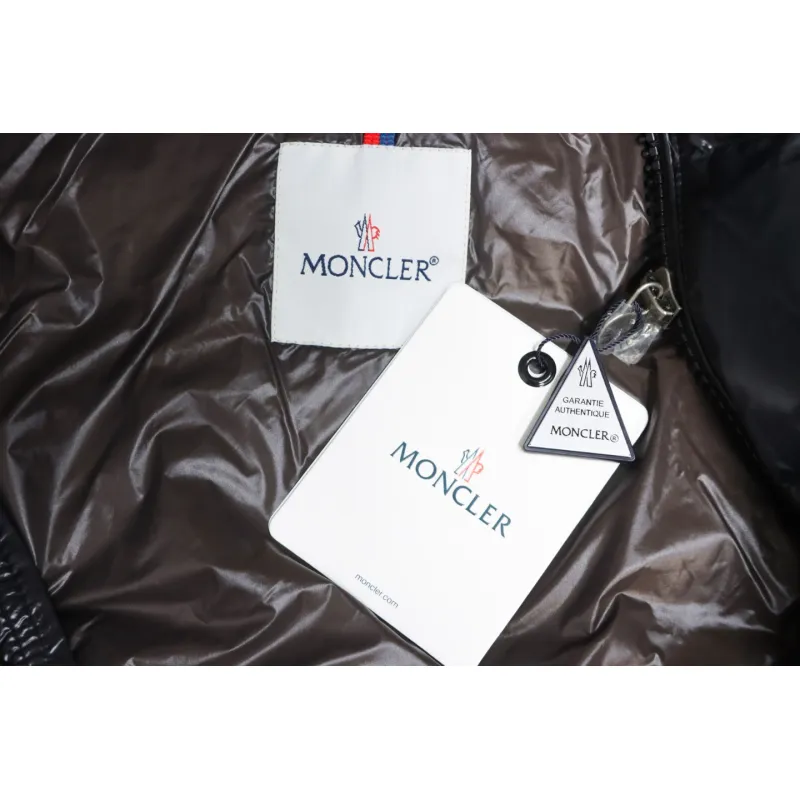 EM Sneakers Moncler Enfant NewMaya Puffer Jacket Black