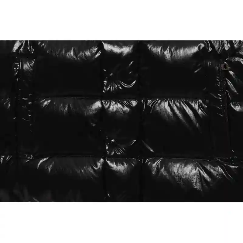 EM Sneakers Moncler Maya Lacquered Down Jacket Black