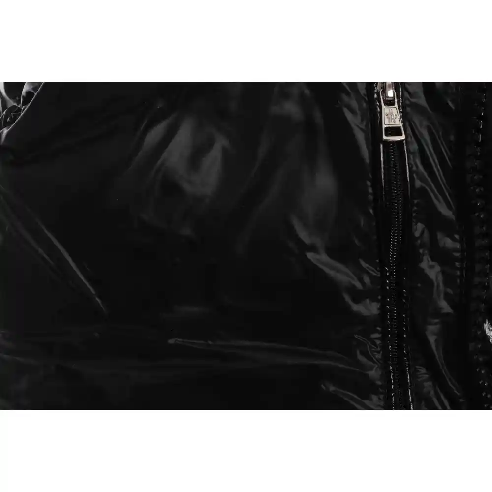EM Sneakers Moncler Maya Lacquered Down Jacket Black