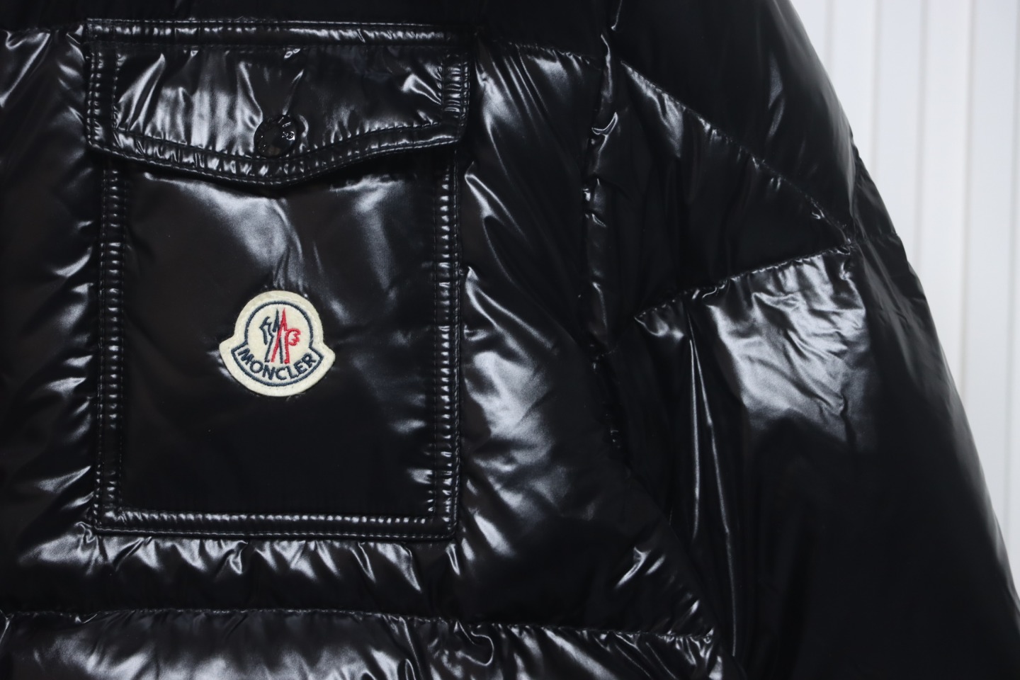 EM Sneakers Moncler Tricolor Web Down Jacket Black