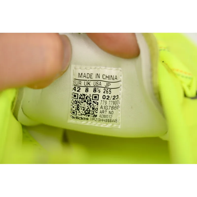 EM Sneakers Adidas Campus x Moncler 'Solar Yellow'
