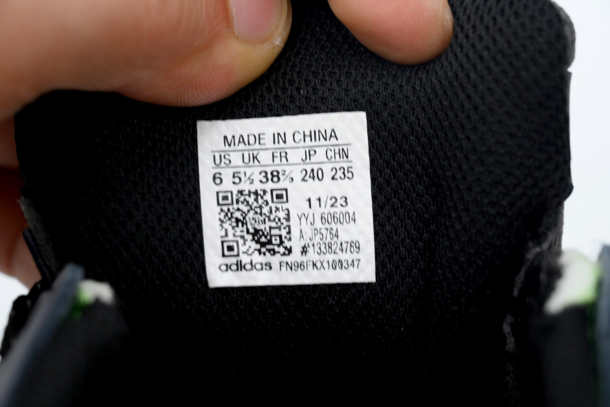 EM Sneakers Adidas XLG Runner Deluxe Black Green