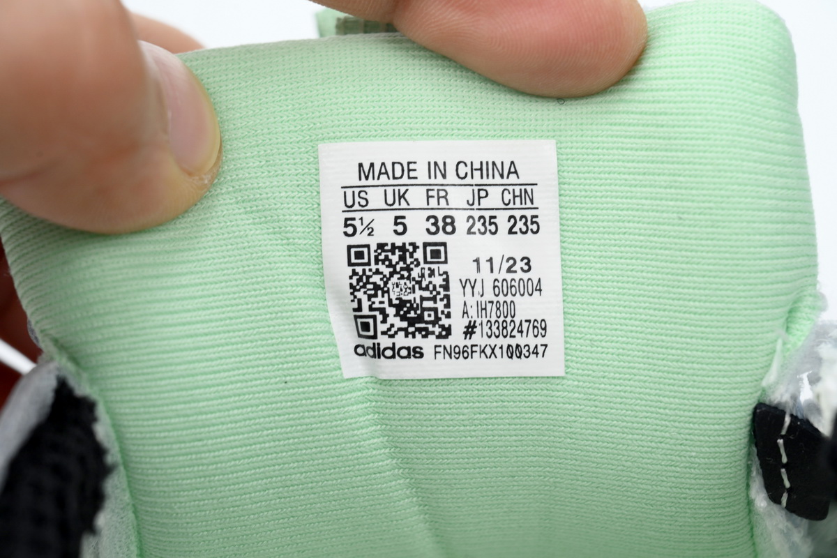 EM Sneakers Adidas XLG Runner Deluxe Grey green