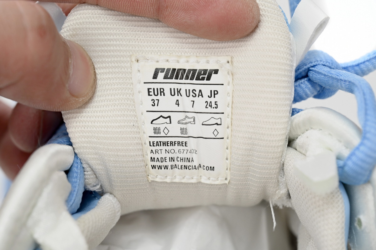 EM Sneakers Balenciaga Runner White Light Blue