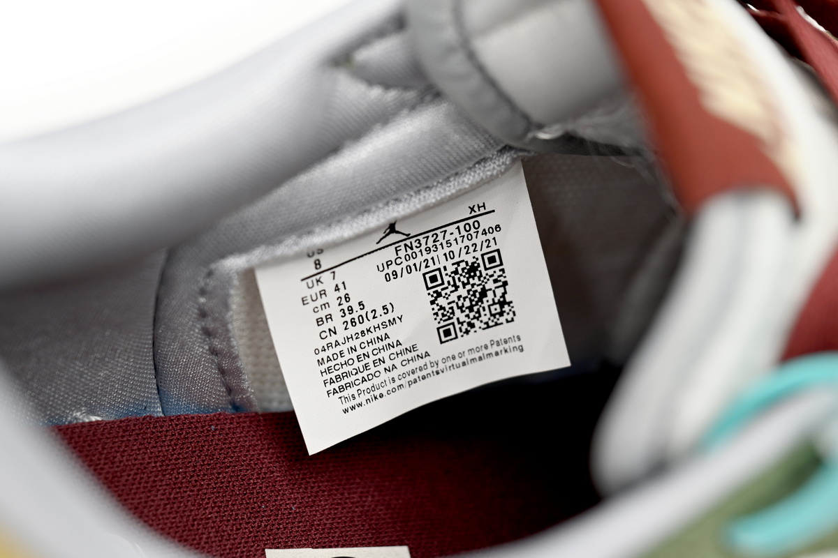 EM Sneakers Jordan 1 Low OG Year of the Dragon (2024)