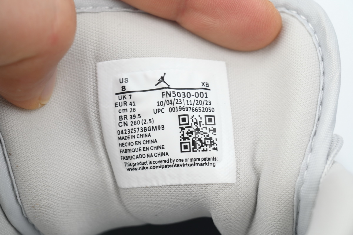 EM Sneakers Jordan 1 Low SE Metallic Silver