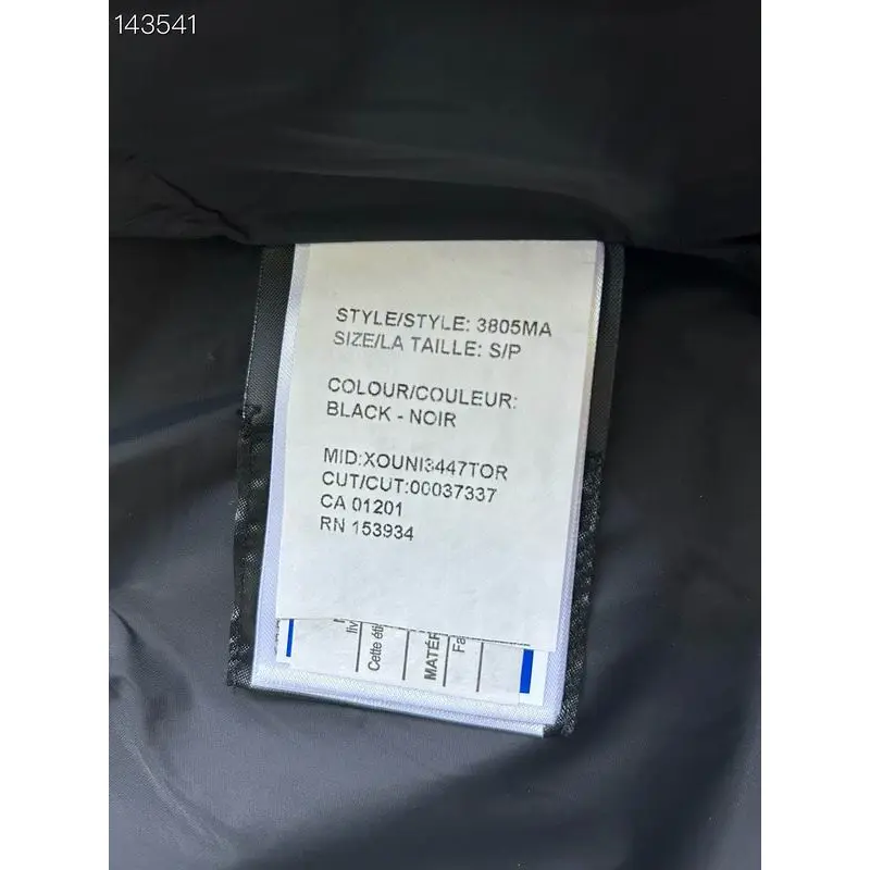 EM Sneakers Canada Goose Wyndham Parka Black (Men’s)