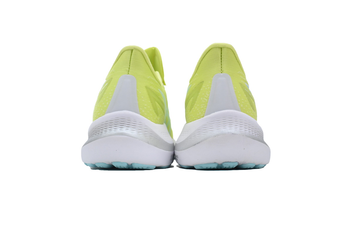 EM Sneakers ASICS GT 2000 12 'Glow Yellow'