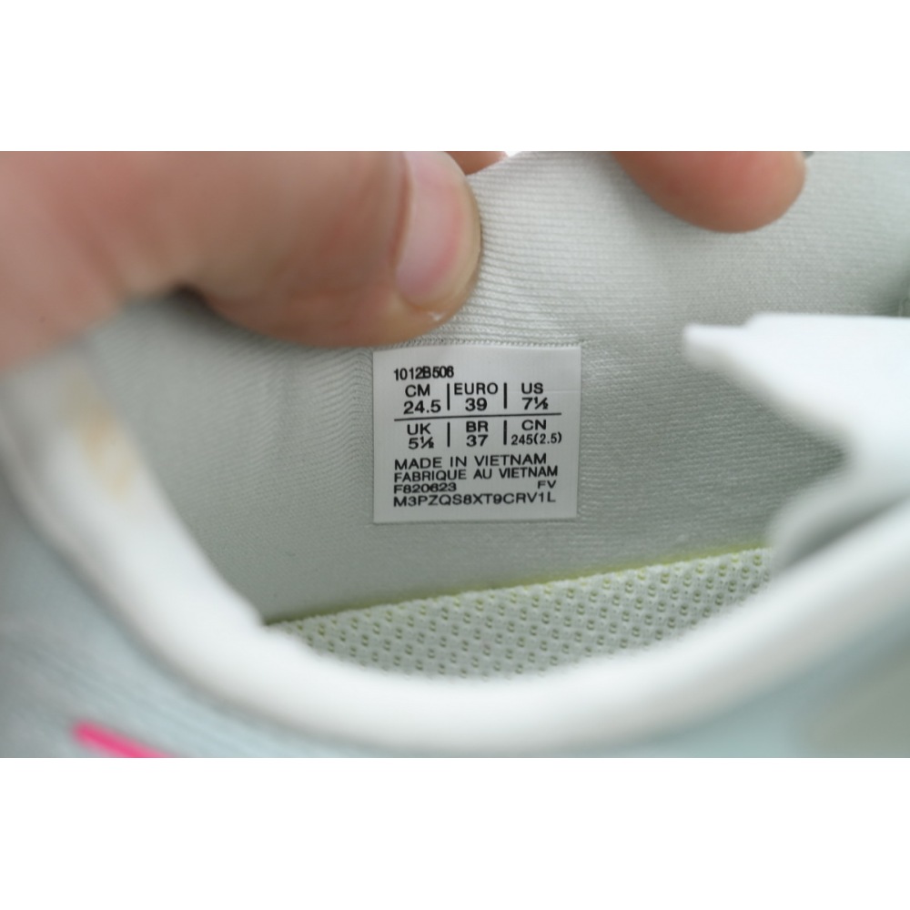 EM Sneakers ASICS GT 2000 12 'Pure Aqua Pink'
