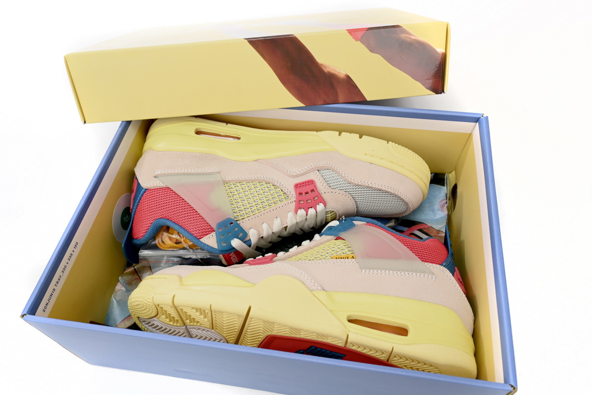 EM Sneakers Jordan 4 x Union LA Retro Guava Ice