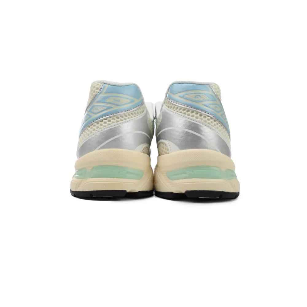 EM Sneakers ASICS Kith x Gel 1130 'Cream Starlight Blue'