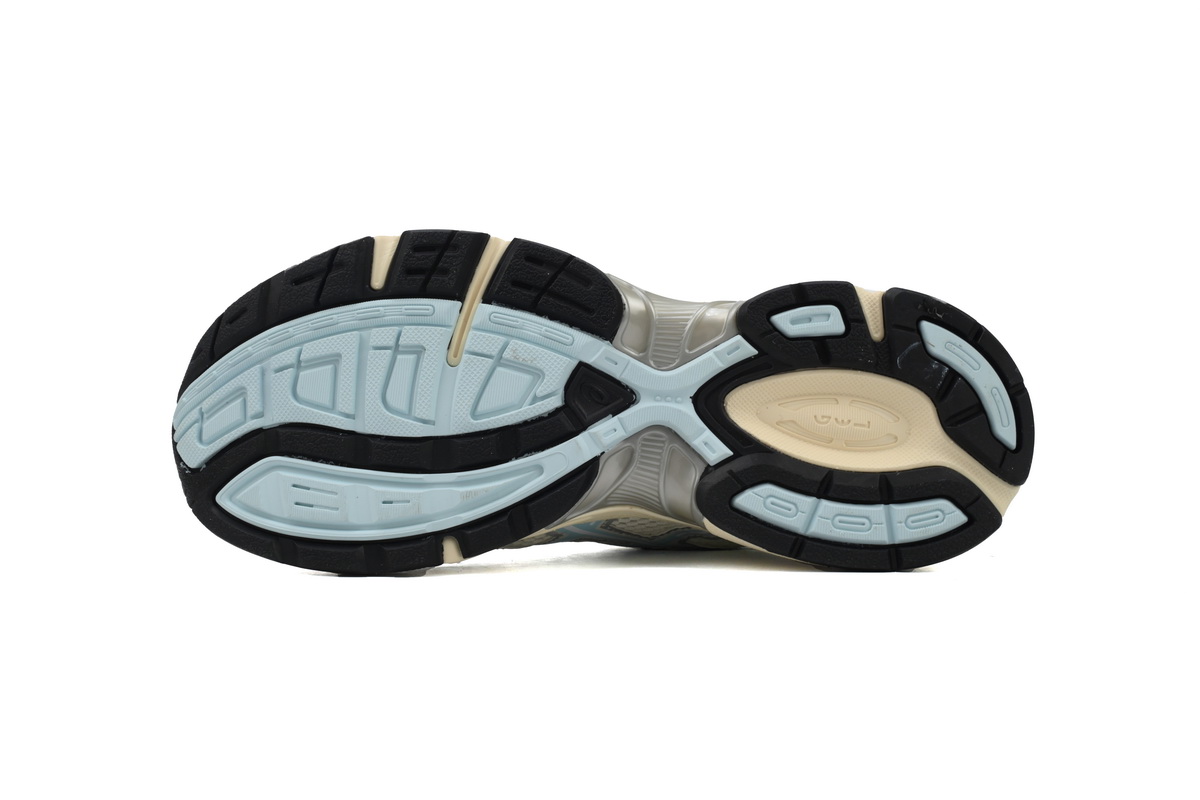 EM Sneakers ASICS Kith x Gel 1130 'Cream Starlight Blue'