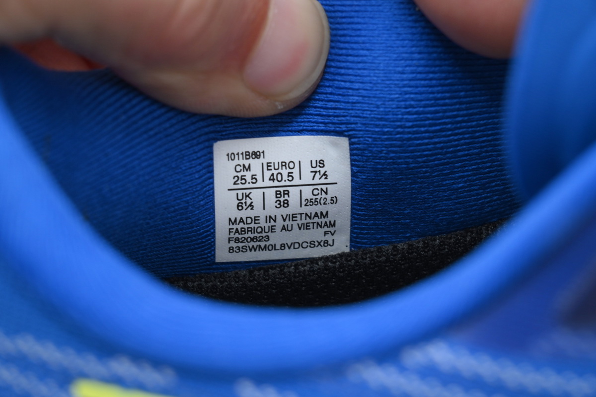 EM Sneakers ASICS GT 2000 12 'Illusion Blue Black'